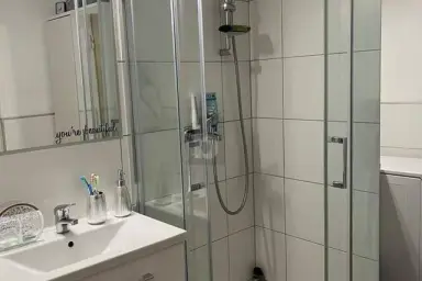 Stilvolle 3‑Zimmer‑Wohnung – zentral, ruhig & sofort bezugsbereit – Thumbnail 4