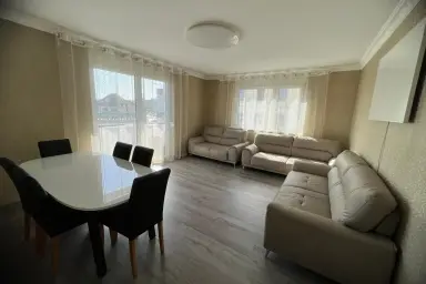 Großzügige 3-Zimmer-Wohnung in Graz – ideal für Paare, Familien oder WG – Thumbnail 1