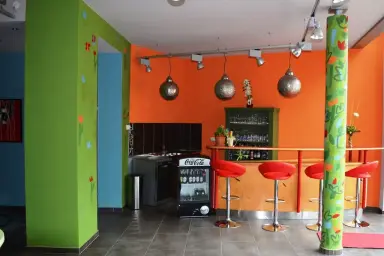Repräsentatives Wohnhaus mit Geschäftsbereich und angrenzenden Veranstaltungsräumen – Thumbnail 26