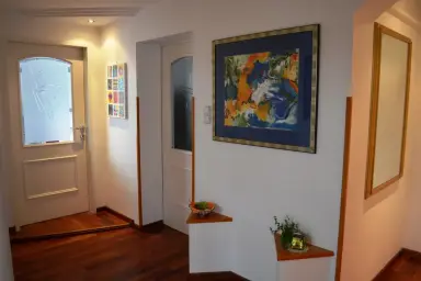 Repräsentatives Wohnhaus mit Geschäftsbereich und angrenzenden Veranstaltungsräumen – Thumbnail 34