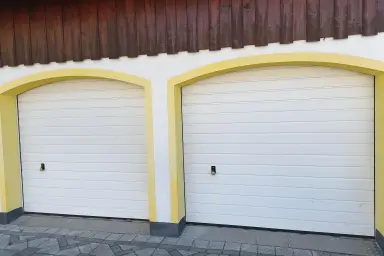 Gepflegtes Einfamilienhaus mit 7 Zimmern, Balkon, Garten und Garage in Mining – Thumbnail 29