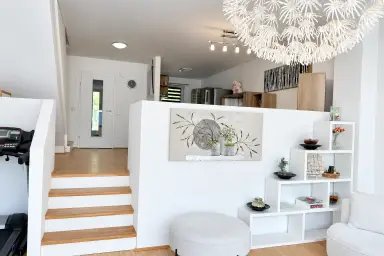 Neuwertiges Reihenhaus mit Garten, Terrasse und Garage in Kirchschlag – Thumbnail 4