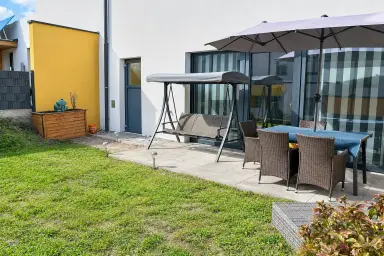 Neuwertiges Reihenhaus mit Garten, Terrasse und Garage in Kirchschlag – Thumbnail 22