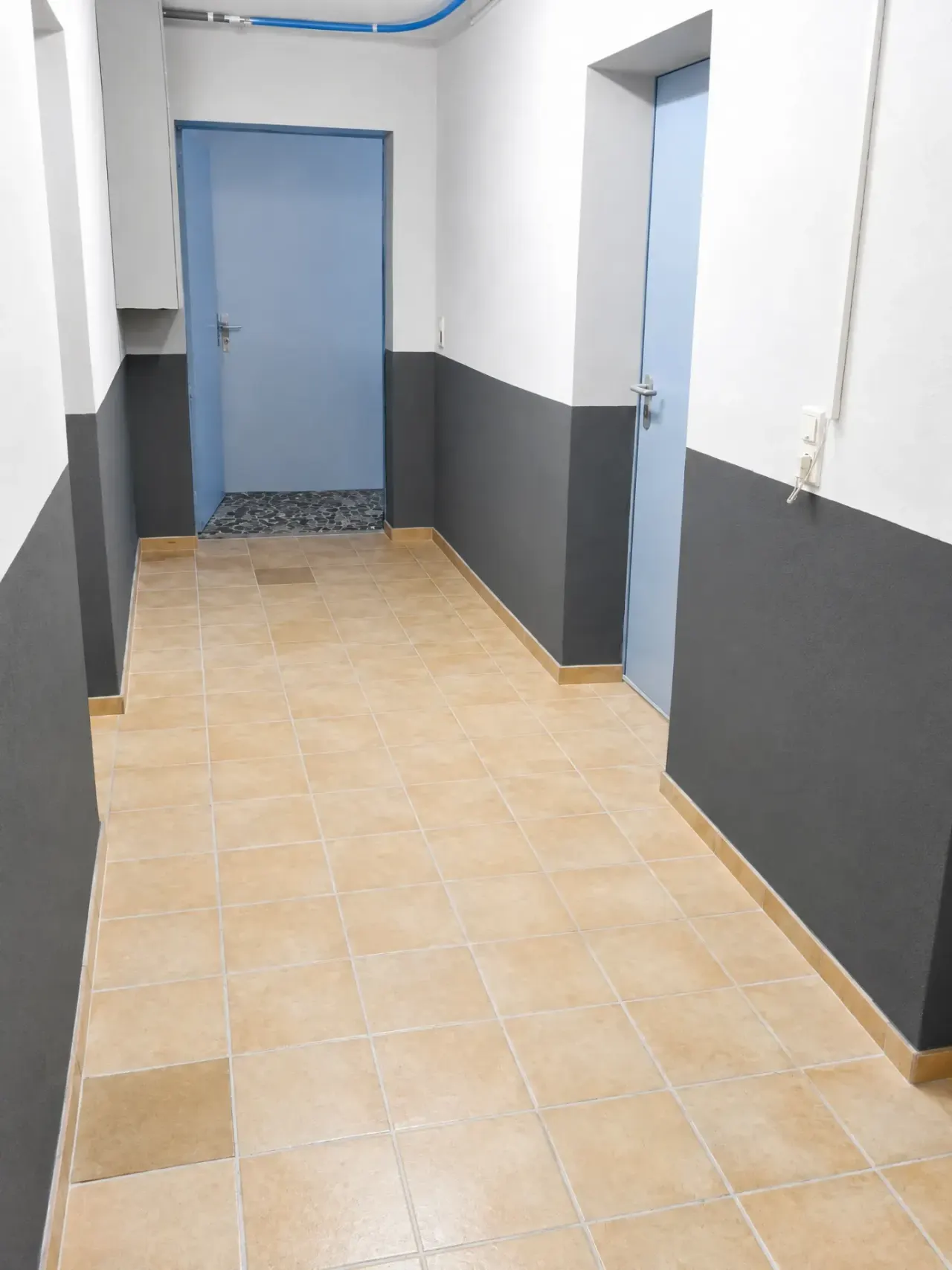 Gepflegtes Einfamilienhaus mit 7 Zimmern, Balkon, Garten und Garage in Mining, Foto 23
