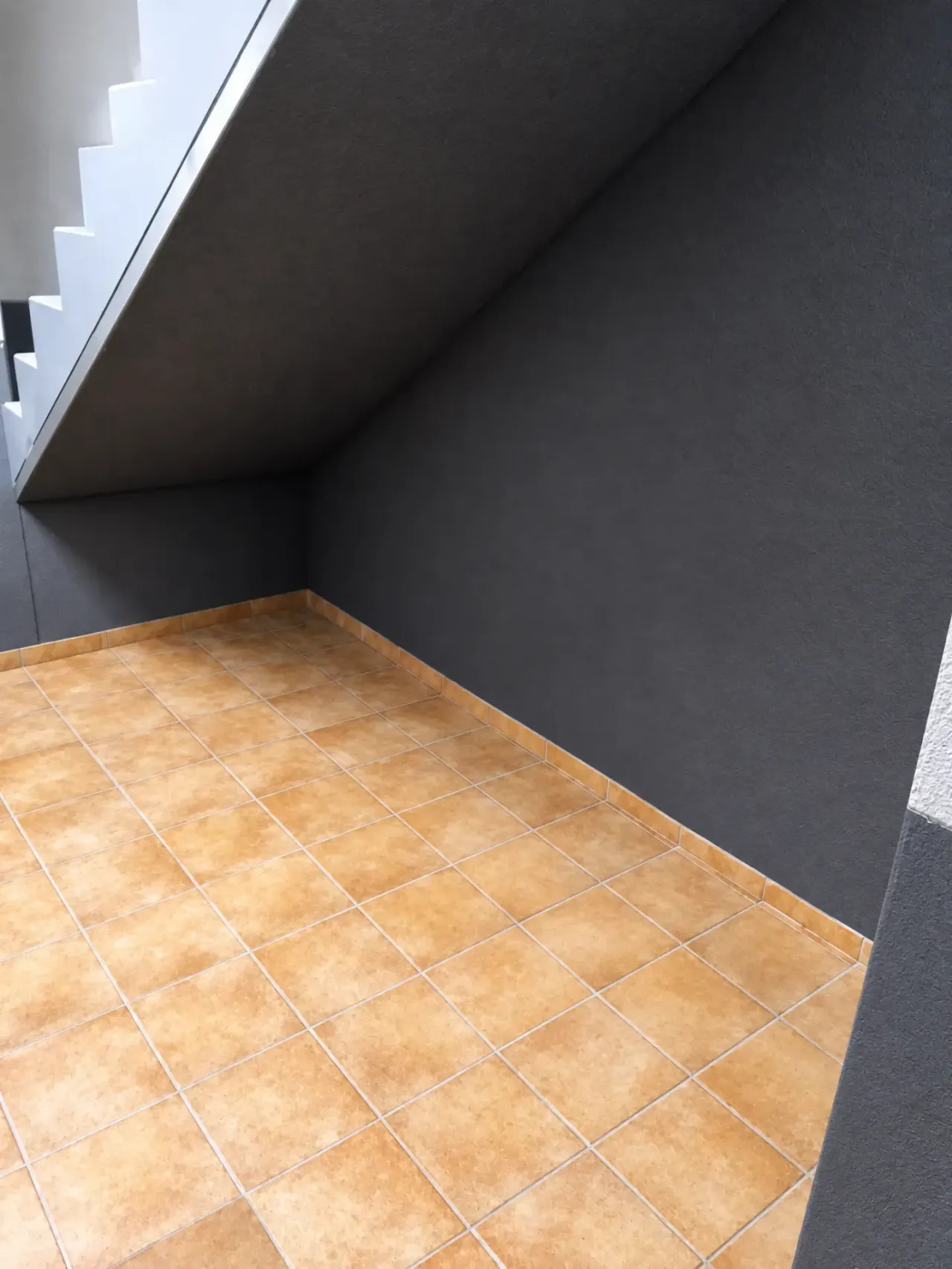 Gepflegtes Einfamilienhaus mit 7 Zimmern, Balkon, Garten und Garage in Mining, Foto 24