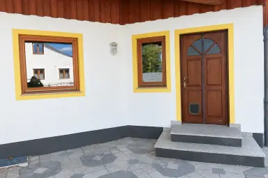 Gepflegtes Einfamilienhaus mit 7 Zimmern, Balkon, Garten und Garage in Mining, Thumbnail 28