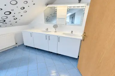Exklusives Einfamilienhaus in Top-Zustand – Ruhige Oase in Alberndorf im Pulkautal, Thumbnail 6