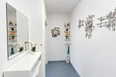 Gepflegte 3-Zimmer-Dachgeschosswohnung mit Loggia und Garage in Pöllau, Thumbnail 2