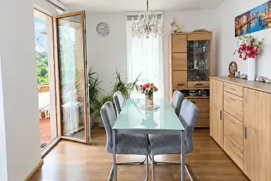 Großzügige 4-Zimmer-Wohnung mit Balkon, Loggia und Garten in Wenns, Thumbnail 2