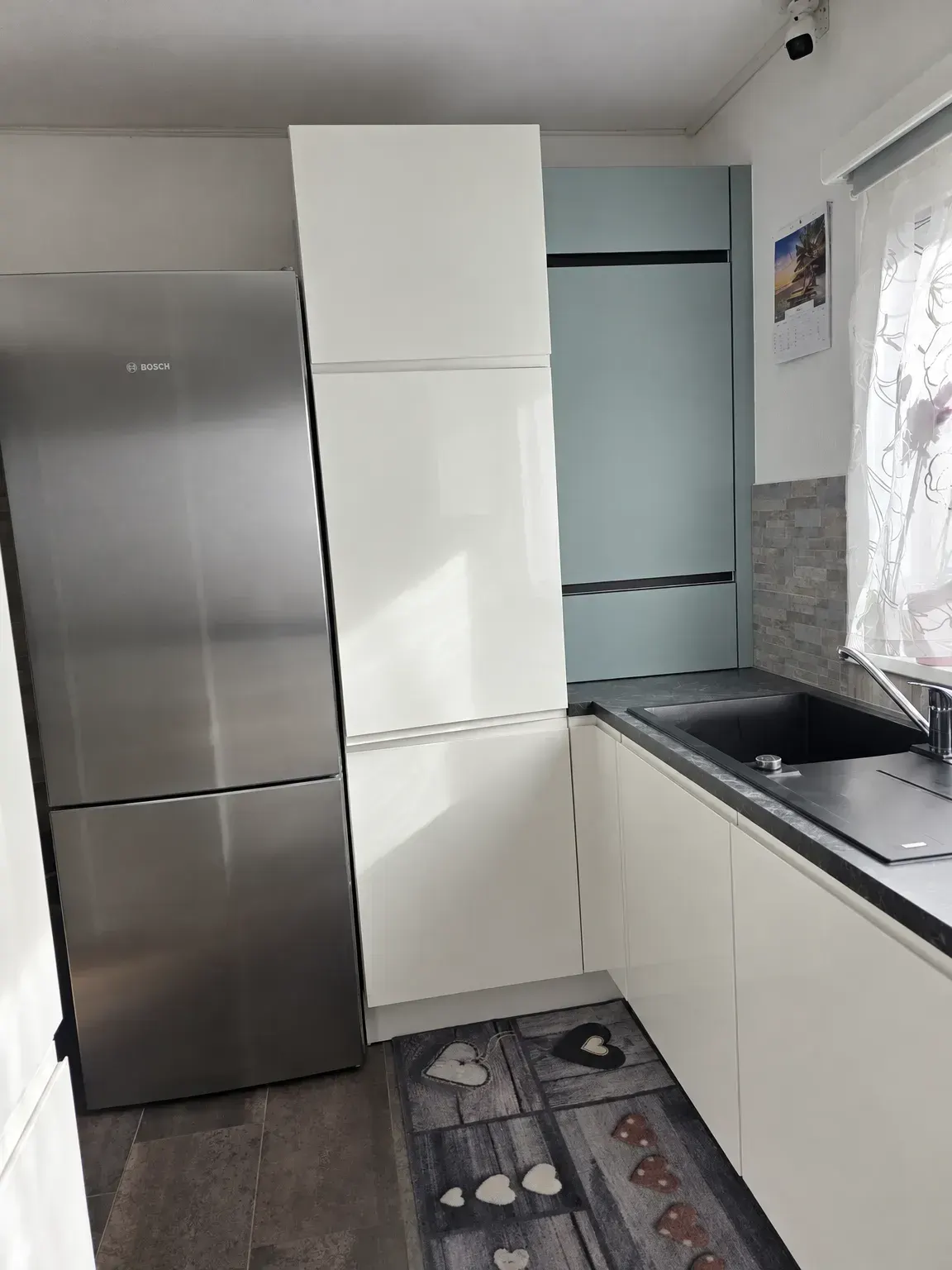Großzügige 4-Zimmer-Wohnung mit Balkon, Loggia und Garten in Wenns, Foto 7