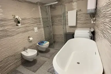 Großzügige 4-Zimmer-Wohnung mit Balkon, Loggia und Garten in Wenns, Thumbnail 22